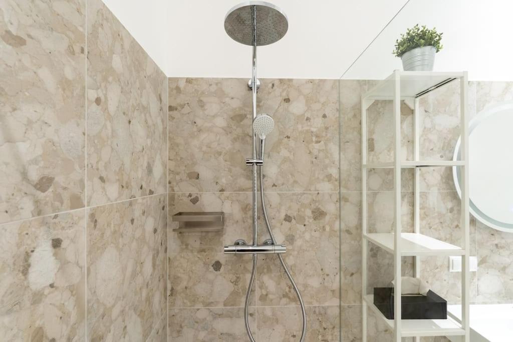 Artful 1br Suite, Nearby By Hm Appartement Vienne
