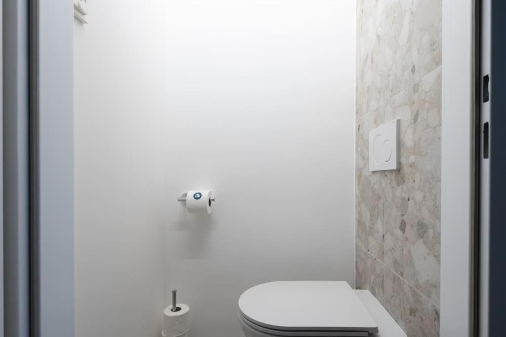 Artful 1br Suite, Nearby By Hm Appartement Vienne
