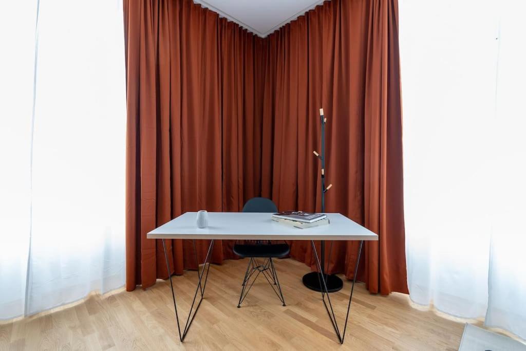 Artful 1br Suite, Nearby By Hm Appartement *